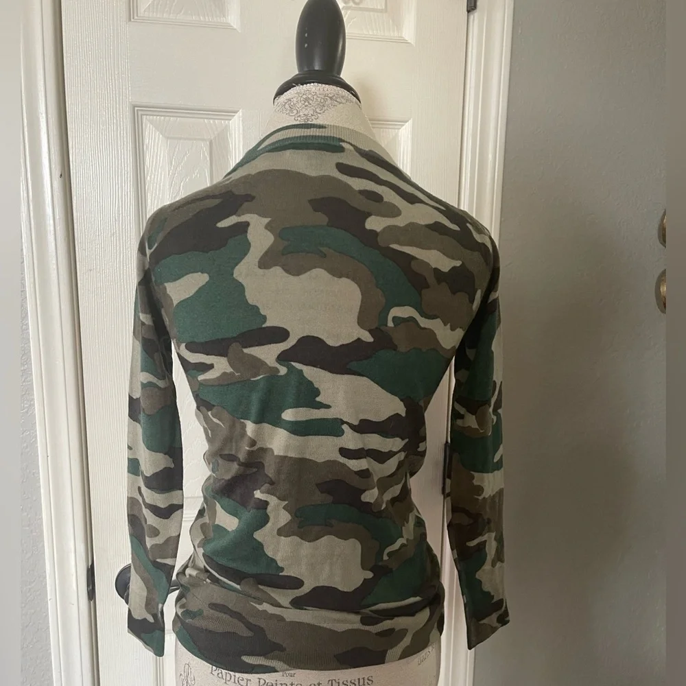 J Crew Camouflage 3/4 Sleeve Sweater Size XS